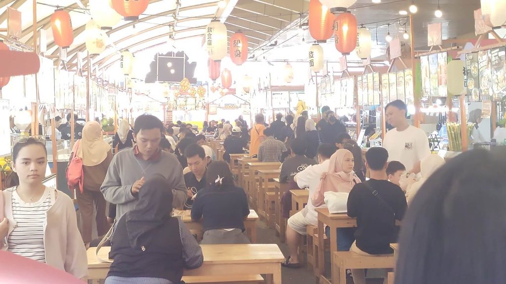 12 Best and Most Famous Street Food Spots in Jakarta