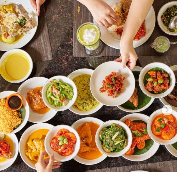 10 Best Restaurants in the Busy & Historical City of Jakarta